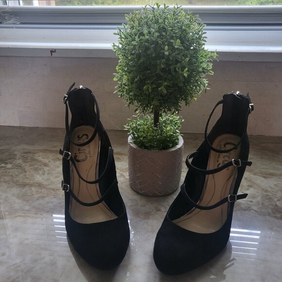 Circus three strap heel NWOT size 7.5 - Picture 1 of 6